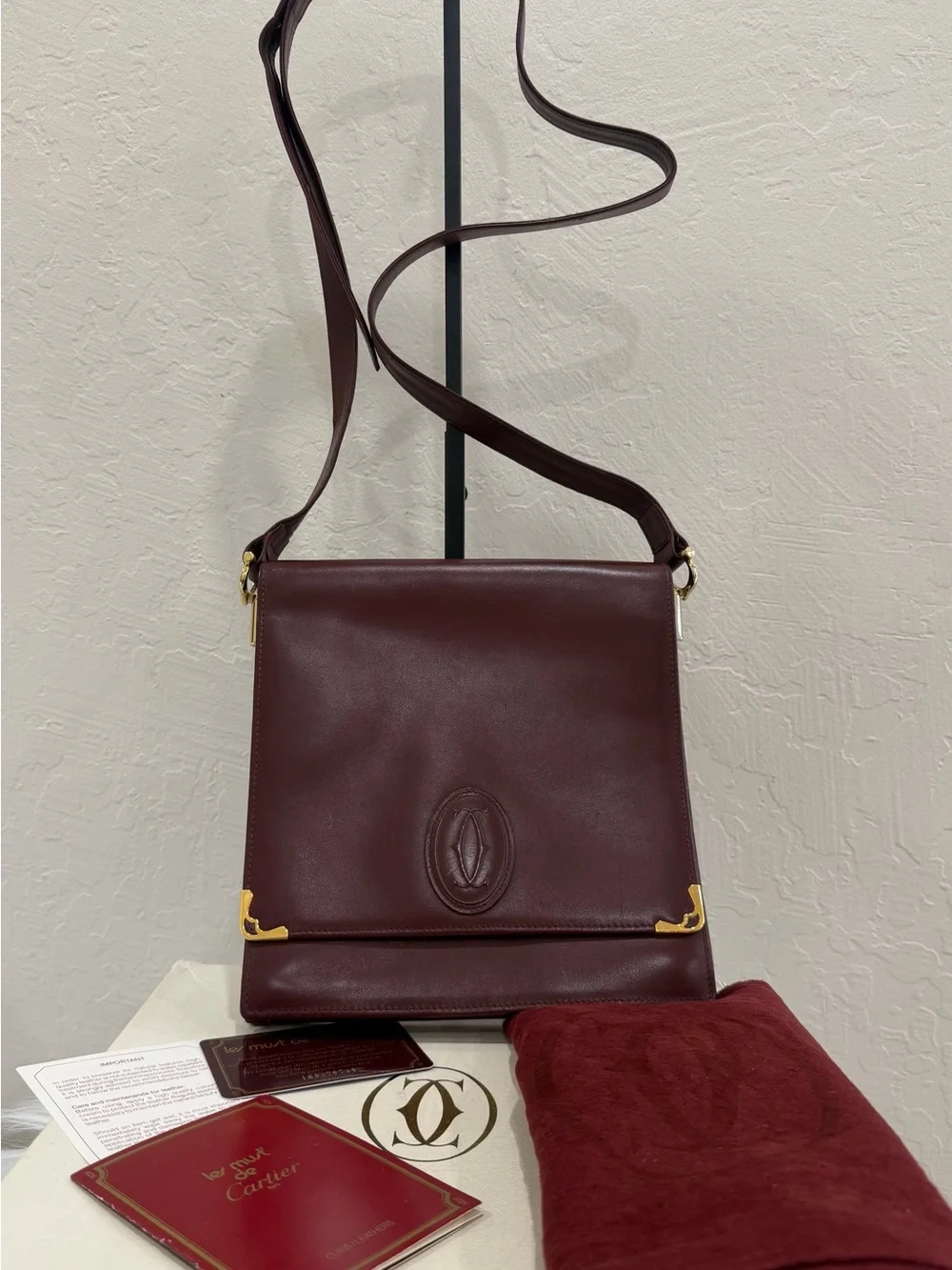 Vintage Cartier must de Cartier crossbody bag